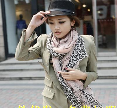 【圍巾絲巾網上代理代銷 一件代發 免費加盟】